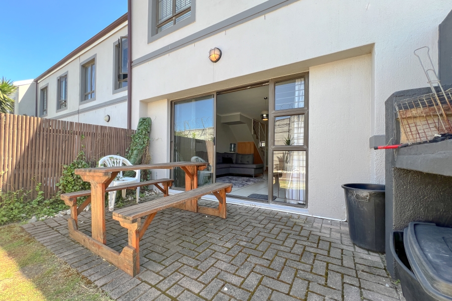 3 Bedroom Property for Sale in Normandie Western Cape